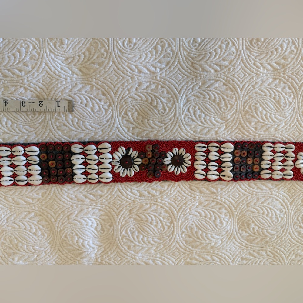 Red and White Handmade Artisan Beaded Belt - Picture 3 of 12